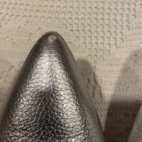 Lines Paola Leather Silver Metallic Pointy Toe Ballerina Slipper Flats, Size 8M - Picture 8 of 10
